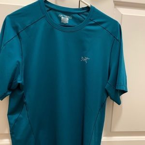 Arc’teryx Mens Shirt Size Medium